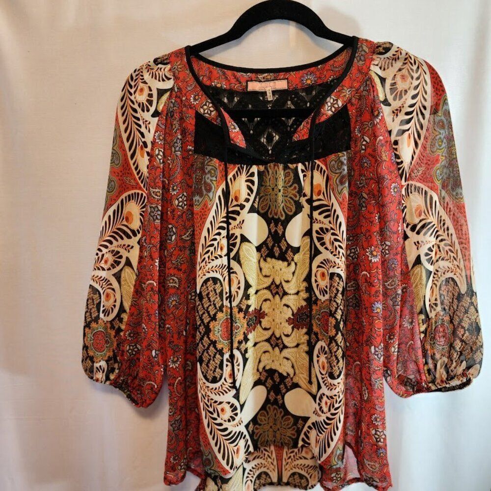 OLIVE HILL SHEER DRAMATIC TOP, SIZE S, RELAXED, BOLD FLORAL PRINT, LACE INLAY